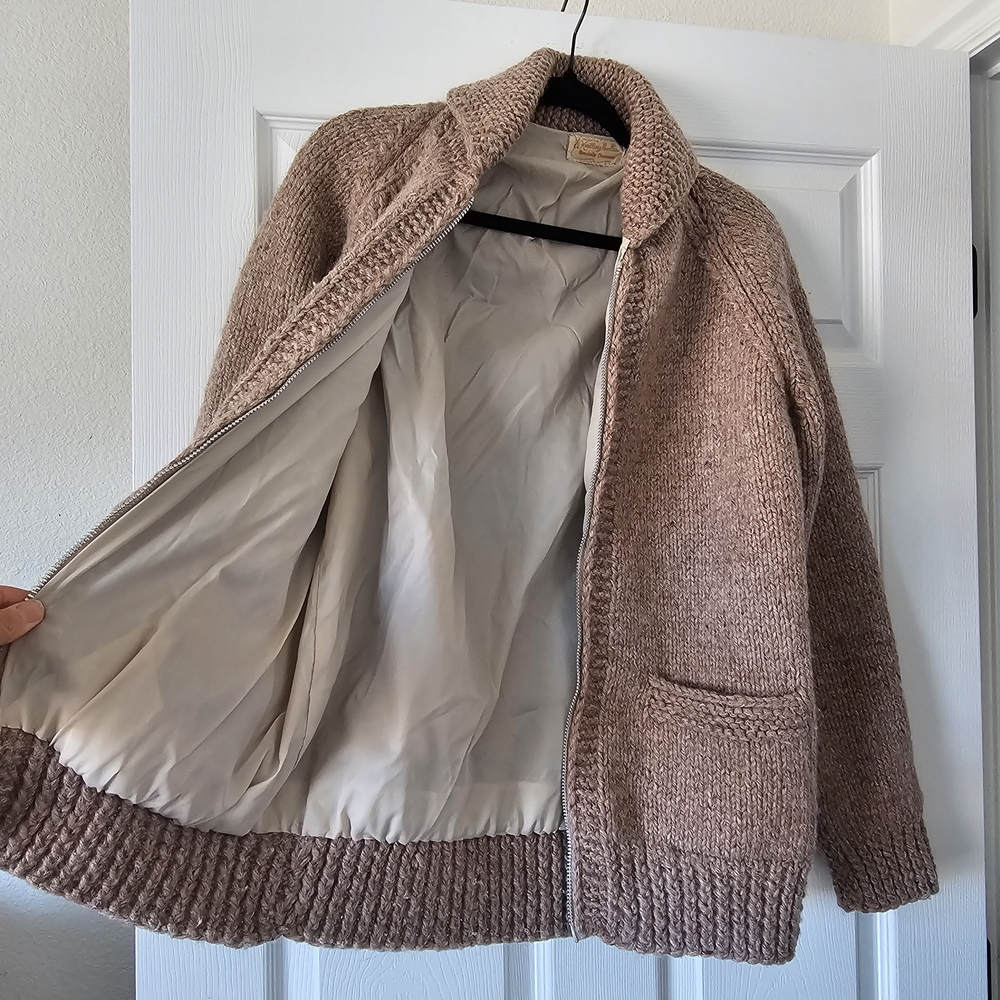 Vintage 1950s 1960s Mens Women's Tan Sweater Chowican Mary Maxim Wool Jacket #88 - Picture 5 of 9